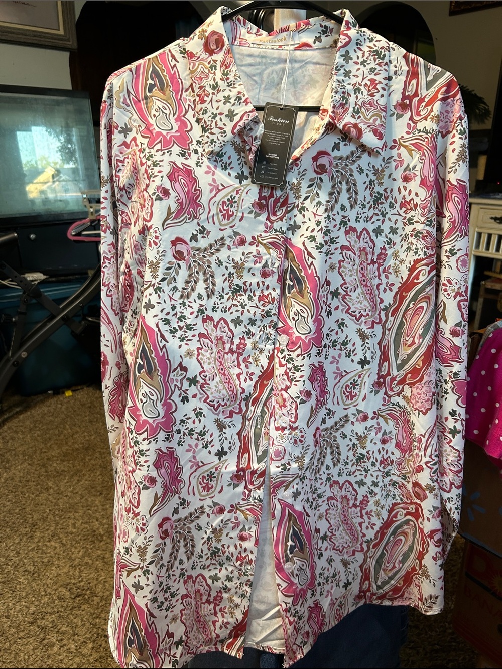 Fantaslook NWT Women’s Pink Paisley Button-Down Shirt Size 2XL